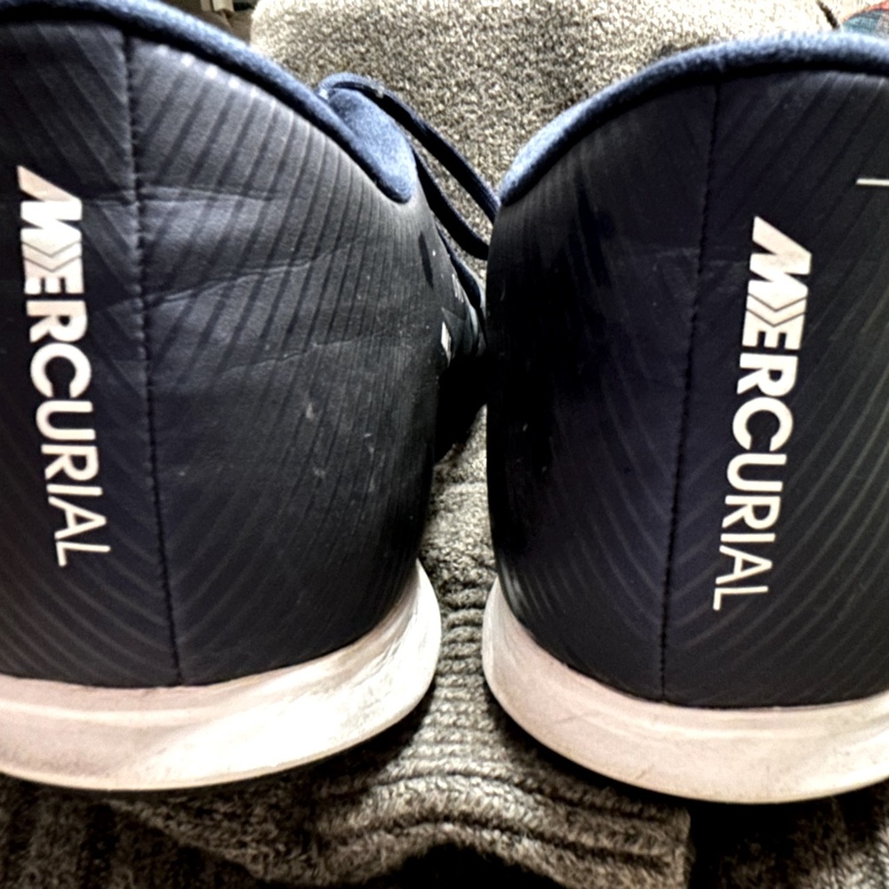 Nike Mercurial Vapor Indoor Soccer Shoes